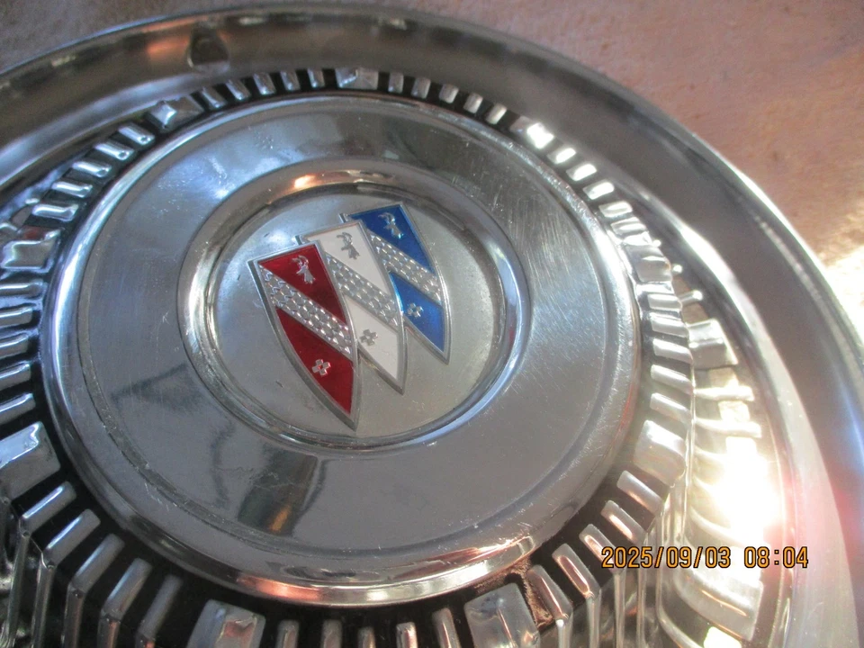 NOS 1965 BUICK SPECIAL & SKYLARK  WHEEL COVER-PART NUMBER 1370114 - Image 2 of 4