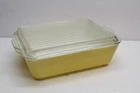 Vintage Pyrex  Yellow  1- 1/2 QT Refrigerator Dish w/ribbed #37 Lid