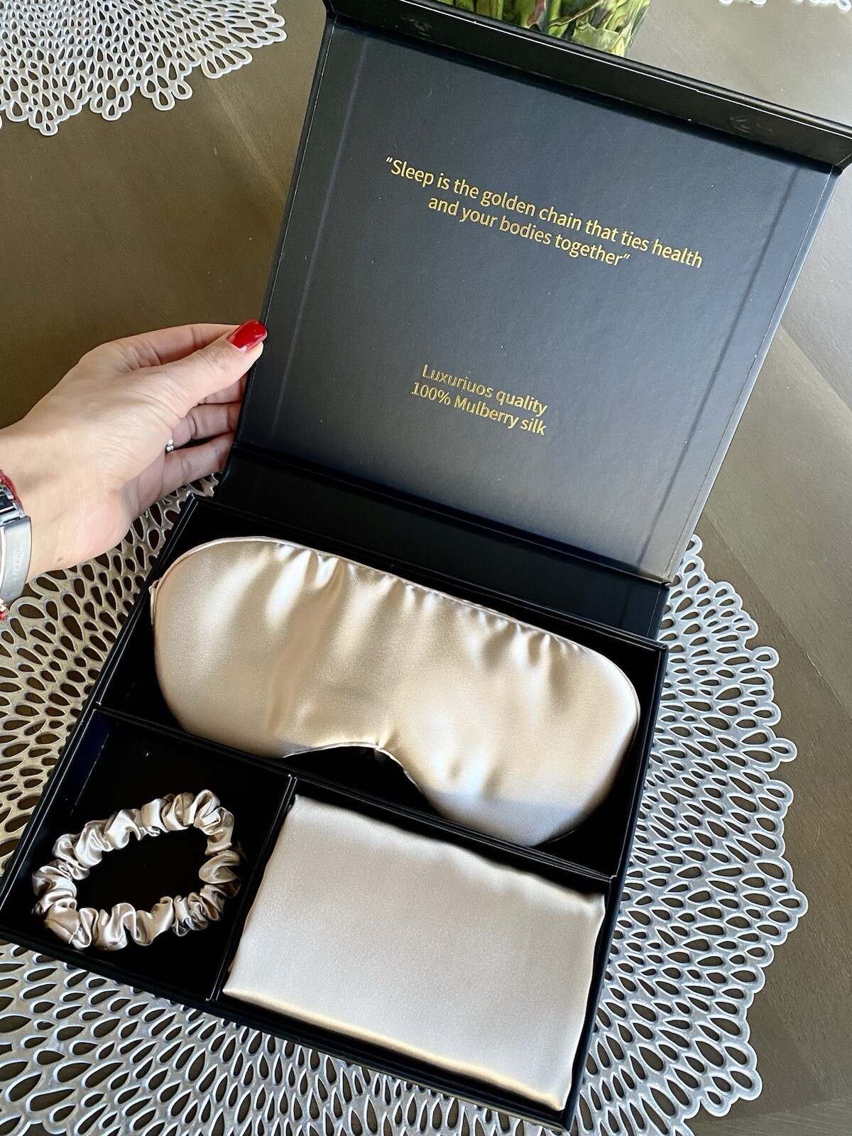 Mulberry Silk Pillowcase Quenn Hair Tie And Silk Glasses Lashes-image