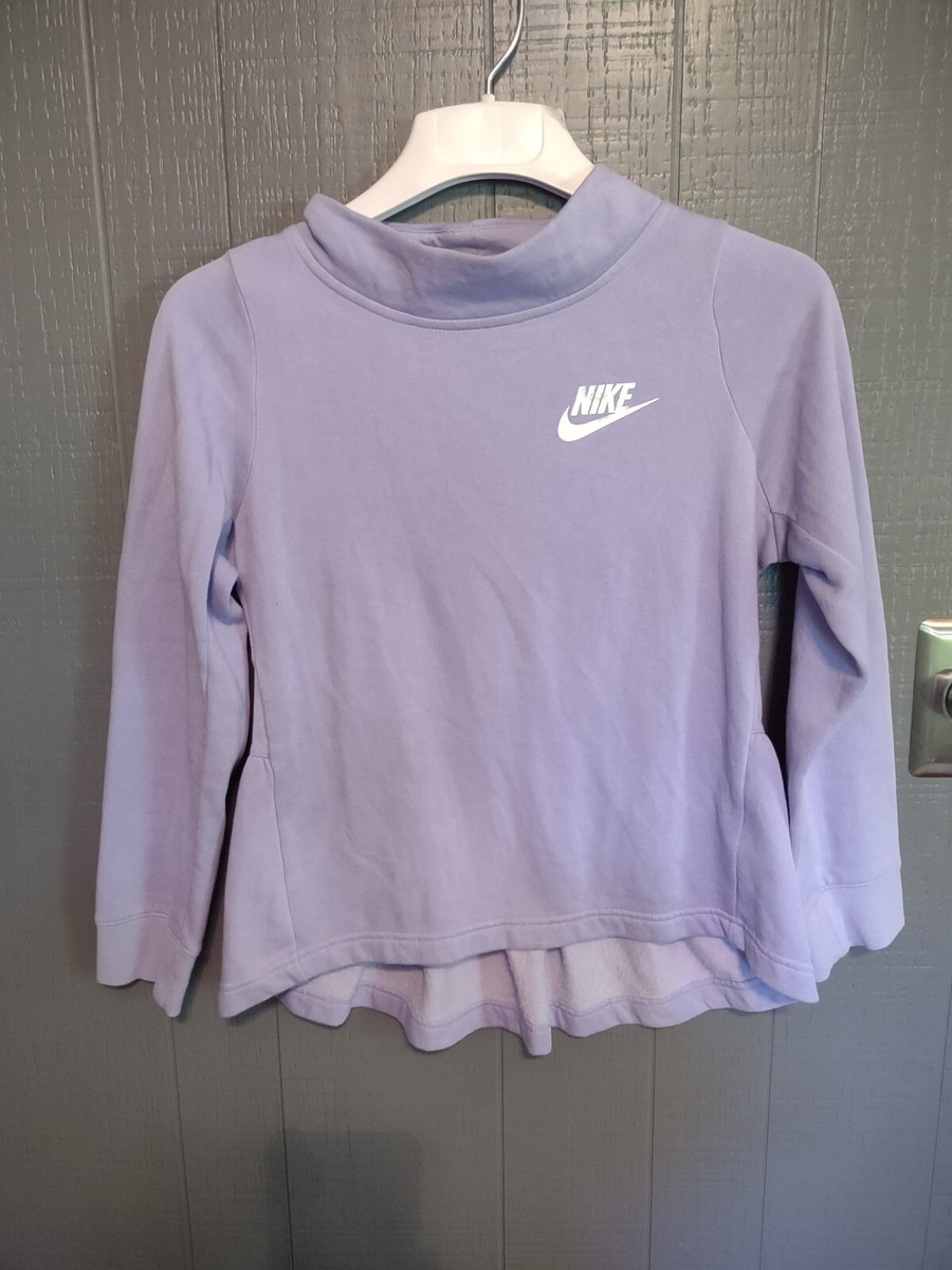 Nike Girls/Juniors, ruffle back, long sleeve, purple sweatshirt 