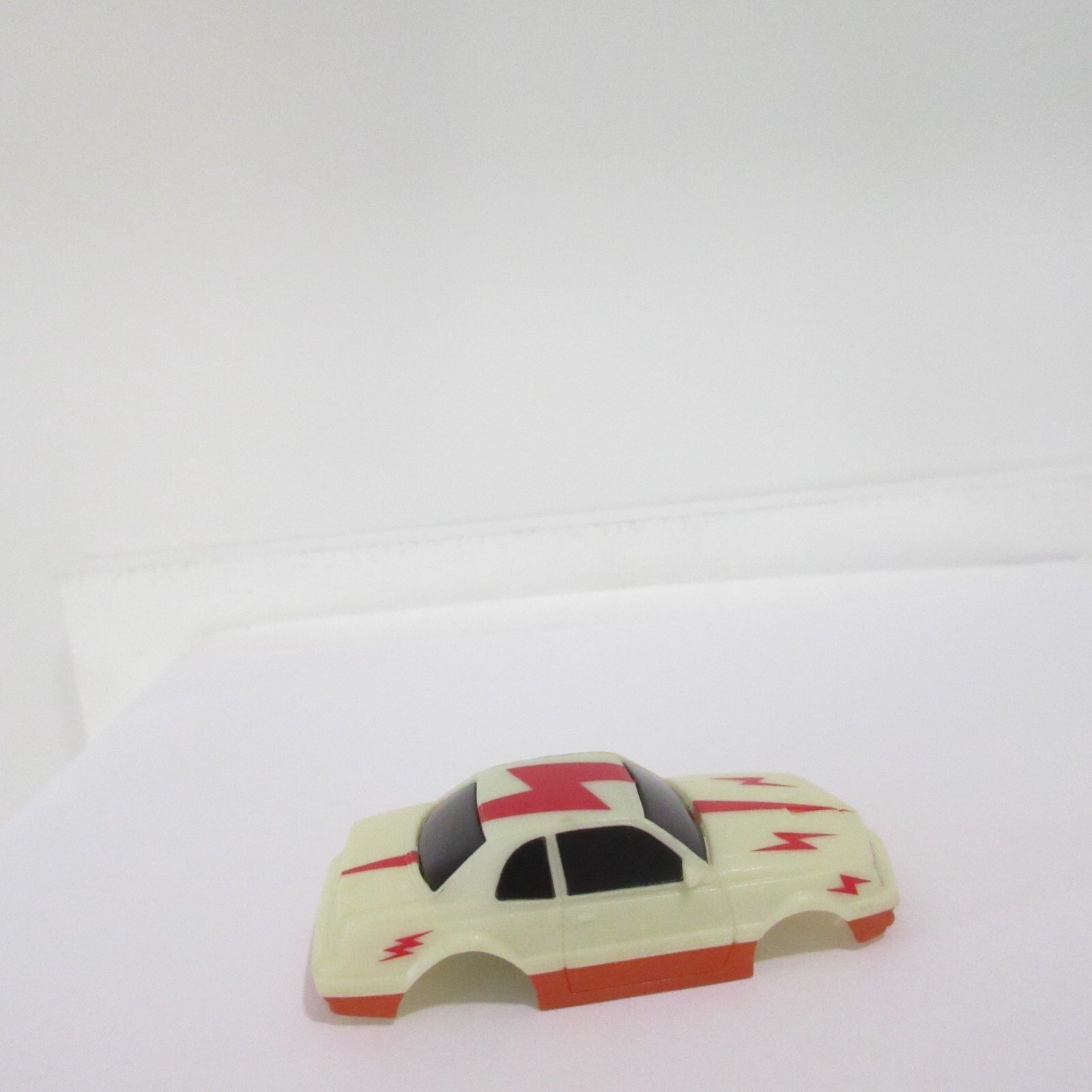 Picture 3 of 6