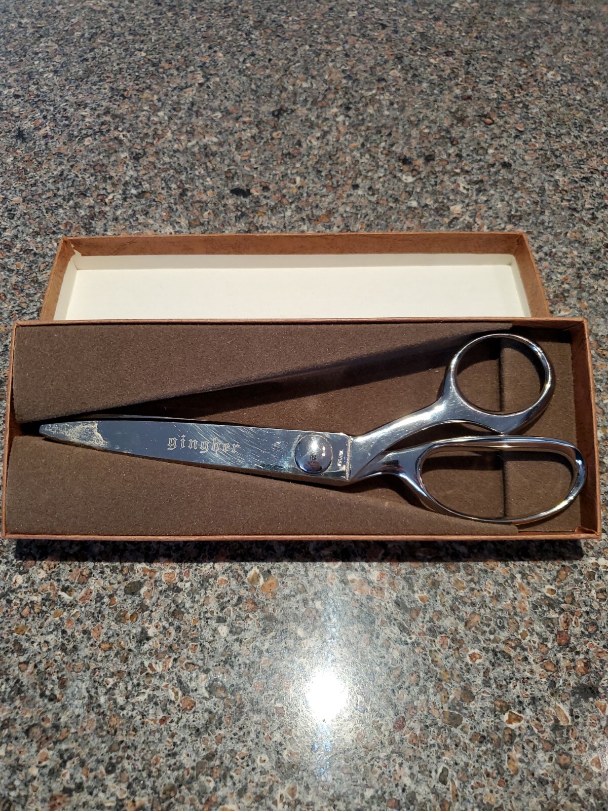 Vintage Gingher Pinking Shears w/Box G7P Brazil Chrome Scissors Right
