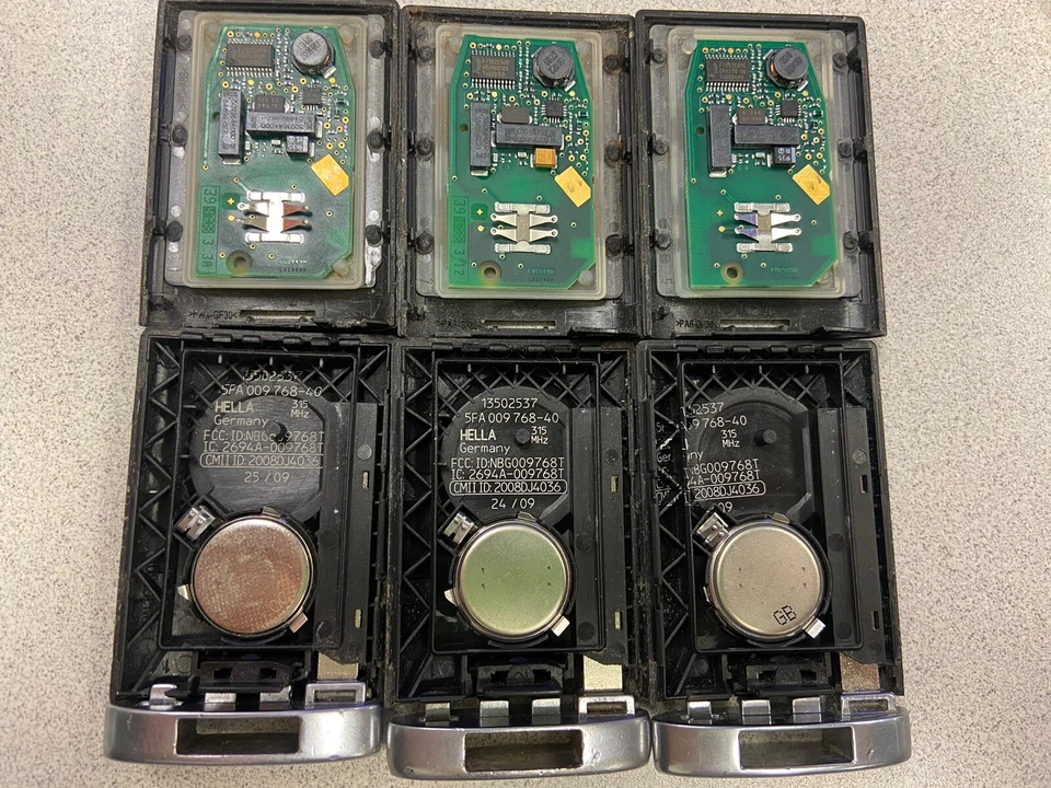 LOT 3 CADILLAC KEY FOB FCC ID NBG009768T KEYLESS ENTRY REMOTE 13502537 OEM - Image 3 of 3