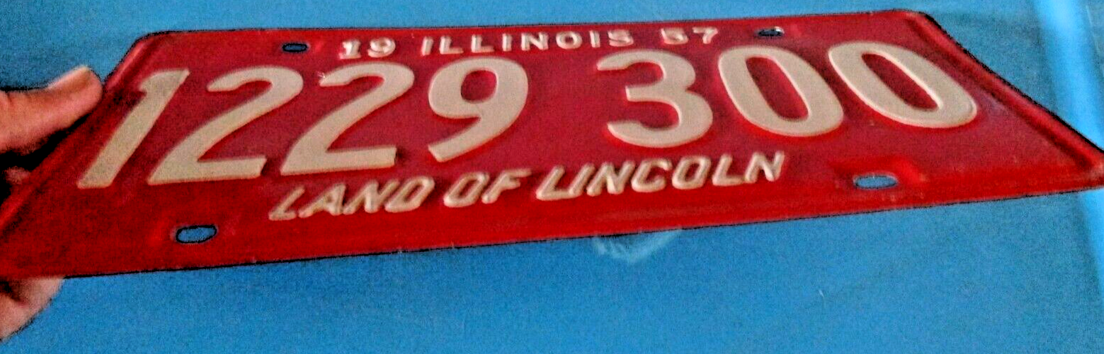 Vintage! 1957 Illinois Land of Lincoln License Plate 1229 300 Red