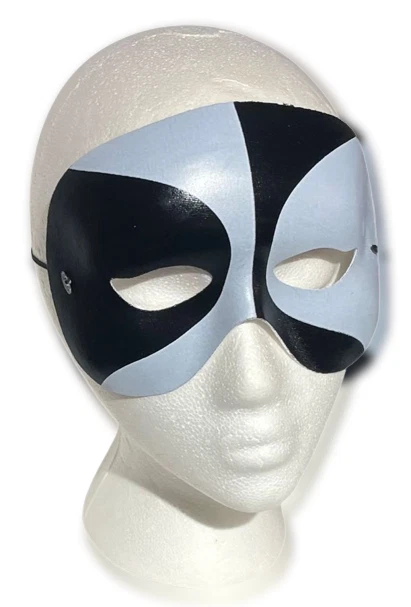 ЧЕРНАЯ БЕЛАЯ ПОЛУМАСКА ВУДУ для лица глаз взрослых Mardi Gras Mime клоун шут домино  - Изображение 2 из 4