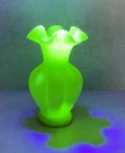 Fenton Vintage Satin Custard Glass Ruffled Edge Melon Vase Green Uranium 5.5"