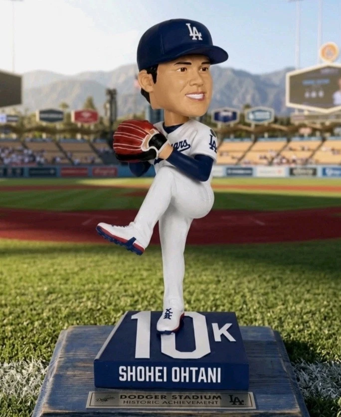 Shohei Ohtani Bobblehead Pitching
