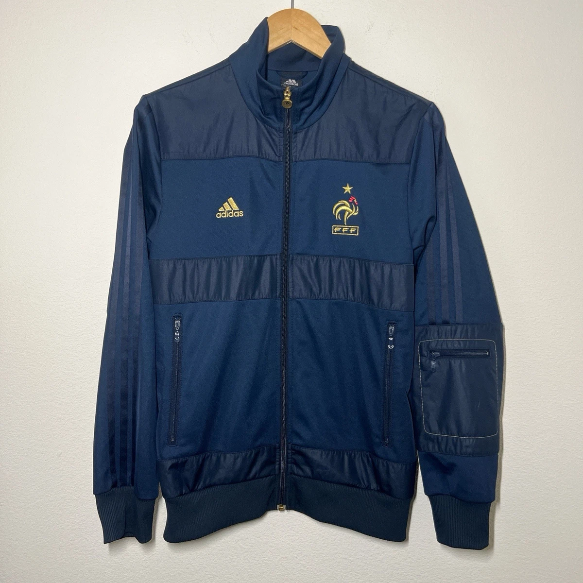 Preços baixos em Jaquetas de Futebol Adidas France National Team