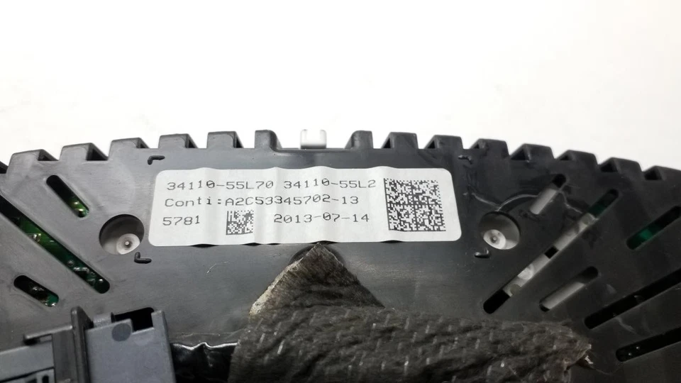 Cuadro de instrumentos velocímetro Suzuki SX4 2004-2013 3411055L70 Foto 4 de 4