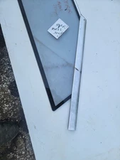 Bayliner Capri  Starboard  Front  Windshield  with Metal  Strip