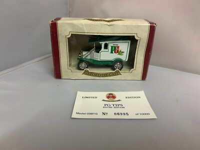 OXFORD DIECAST MODEL VAN ''PG TIPS TEA '' EDITED EDITION