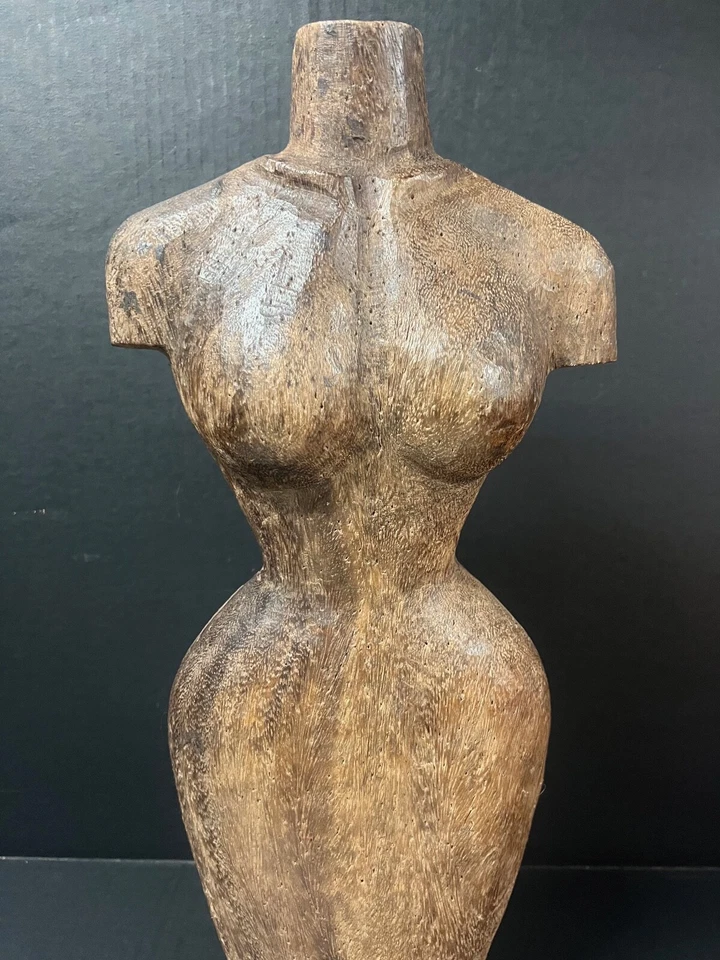 CARVED WOOD PAPER MACHE MOLD/SCULPTURE OF FEMALE MANNEQUIN PLAQUE #923 - Image 3 of 4