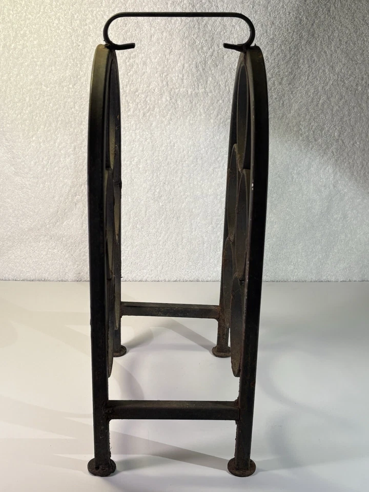 Antiguo portabotellas de vino de hierro forjado de colección estante de almacenamiento arqueado original 8,5 x 5,5 x 15" Foto 4 de 4