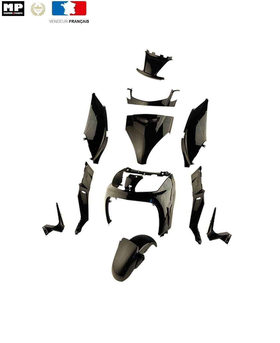 Coque X-Max 125 noir brillant pour habiller votre scooter Yamaha lors de vos trajets urbains