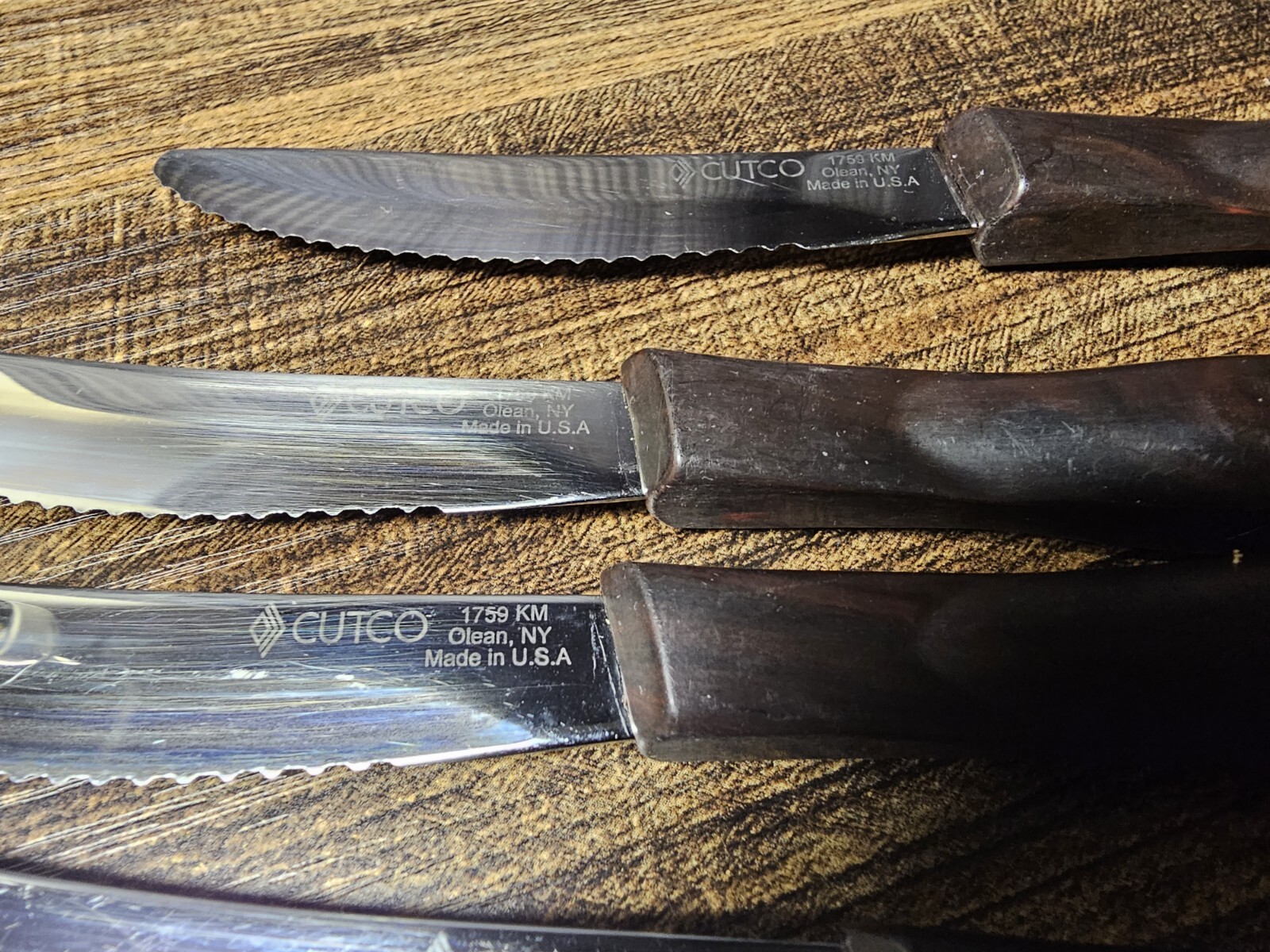4 Cutco Steak Table Knives 1759 Dark Brown Handles 3.5” Serrated Blade