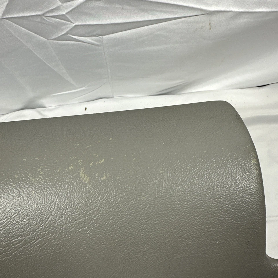 95-99CHEVY GMC TRUCK SILVERADO CK Guantera Compartimiento de Almacenamiento Conjunto GRIS G2 Foto 3 de 4