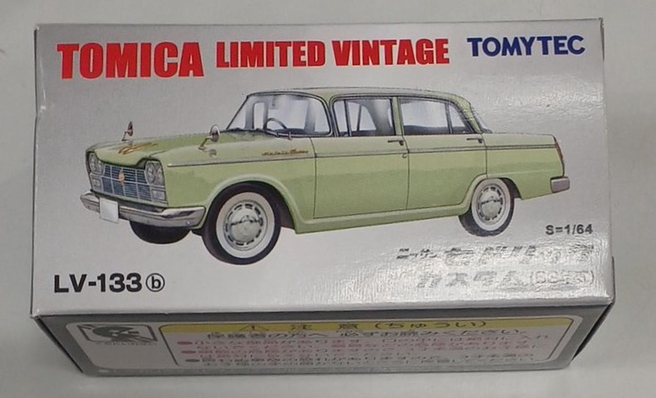 Tomytec Tomica Limited Vintage Datsun Cedric Custom