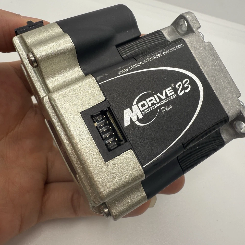 Motor + Driver Schneider Mdrive 23, MDI1PRL23A7-EQ Excelente Estado Foto 4 de 4