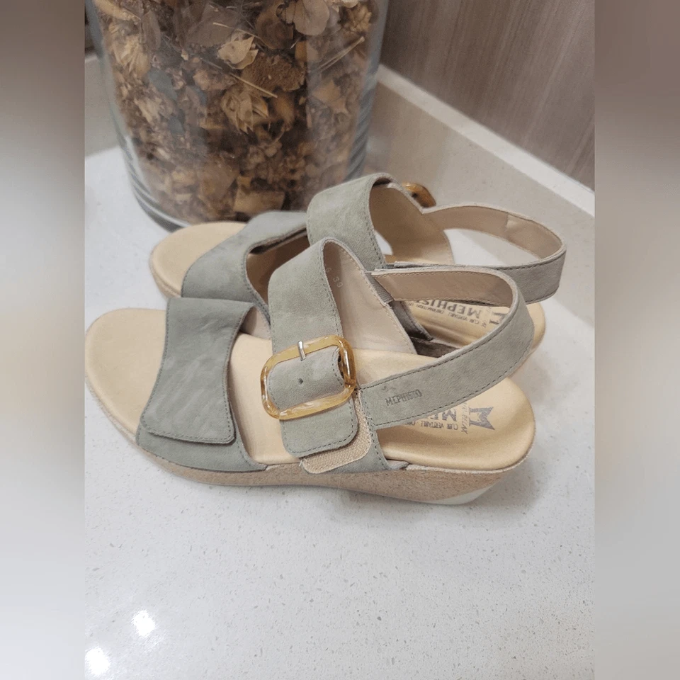 Sandalia de cuña Mephisto Giulia ~talla 39 Foto 2 de 4