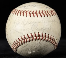 THE ST. LOUIS CARDINALS - AUTOGRAPHED SIGNED BASEBALL WITH CO-SIGNERS