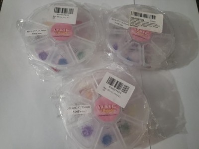 VNE Colored 3D Fan Lashes 13mm (3 SETS)