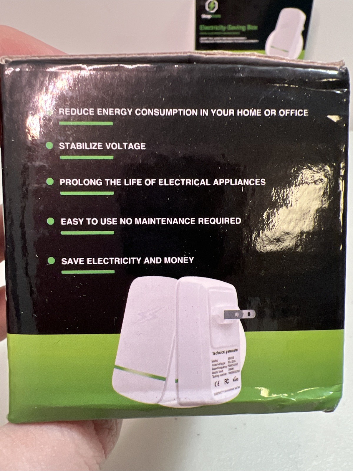 LOT OF 4 / 4 Pack of StopWatt Electricity-Saving Box US Outlet Plug Energy Saver
