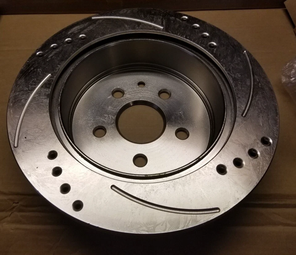 PAR (2) de rotores de freno de disco traseros AIMCO 31153 para Toyota Supra NA 1993-98 (307 mm) Foto 2 de 3