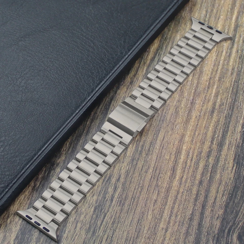 Titanium Strap for Apple Watch Ultra2 & Ultra 49mm 10 46mm 9/8/7 45mm 6/5/4 44mm - Image 3 of 4
