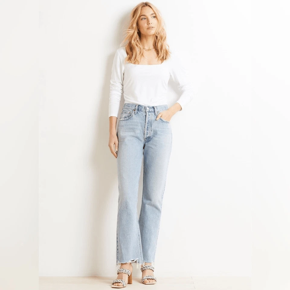 EUC Evereve Cara White Square Neck Long Sleeve Top Small - Imagem 2 de 4