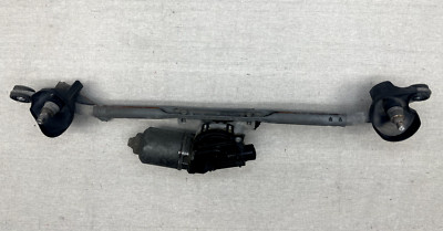 06-21 LEXUS IS250 IS350 ISC TOYOTA WINDSHIELD WIPER MOTOR & LINK OEM 85110-60400