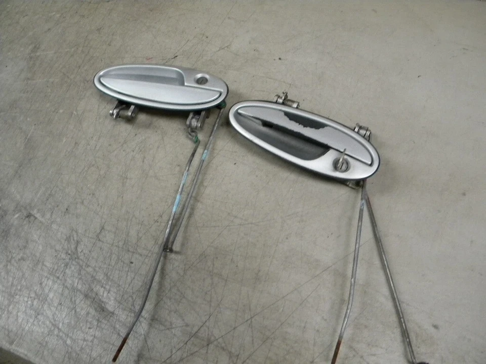 Buick Century 2002 manija de puerta exterior de fábrica con llave par lateral izquierdo derecho Foto 2 de 4