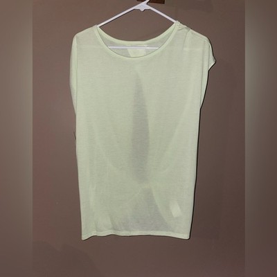 Old Navy Active Go Dry Light Green Women's Top sz Small Open Back Brand New