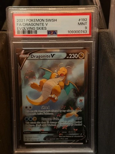 Pokémon Dragonite V Full Art 192/203 SWSH07 Evolving Skies Holo PSA 9