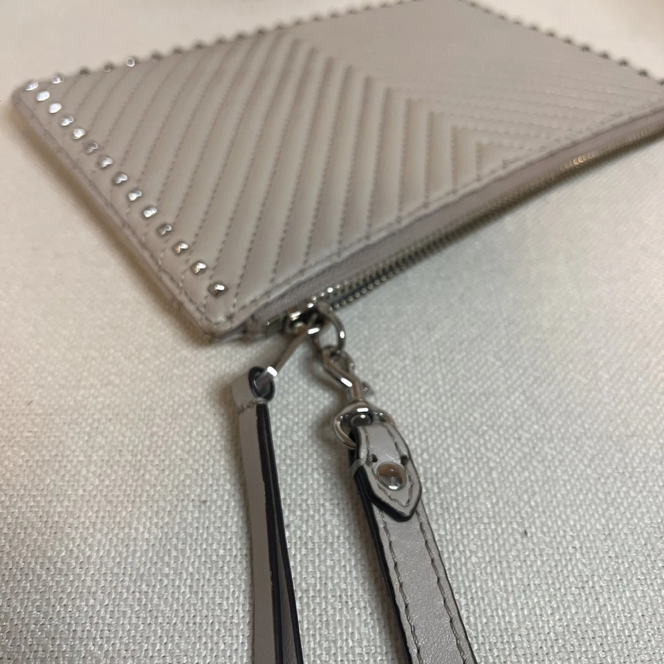 Bolso de Mano Rebecca Minkoff Chevron Acolchado en Beige Foto 3 de 4