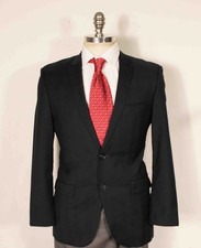 Giorgio Armani Le Collezioni made in Italy men  s wool jacket size 40R.  