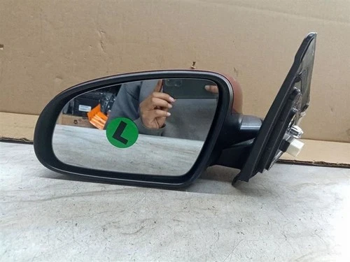 2018 - 2021 HYUNDAI KONA LEFT DRIVER SIDE VIEW MIRROR W/ BLIND SPOT ALERT