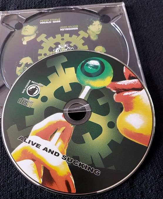 その他 Passive Aggressive [CD] Passive Aggressive: Singles 2002-2010 : The Radio Dept