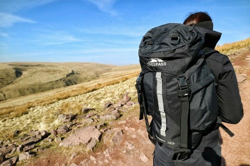 Trespass Trek 66 \u0026 33 Splashproof 