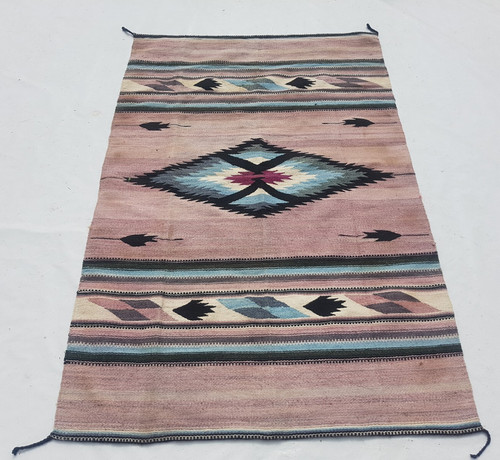 Vintage Traditional Handcrafted Beautiful Kilim Rug for Home Décor 180x15 cm