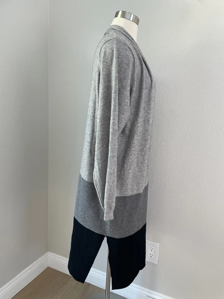 NUEVO $98 Joseph A Woman Plus 1X Cárdigan Abierto Largo Medio Suéter Gris Tejido Foto 2 de 4