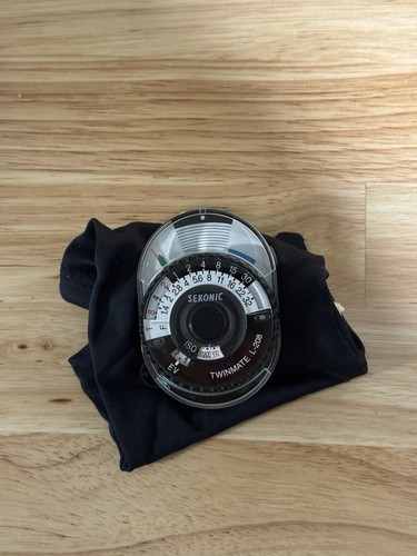 Sekonic L-208 Twin Mate Analog Light Meter Black