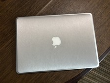 Apple MacBook Air 13-inch 2017 Silver, i5 1.8GHz, 8GB RAM, 128GB SSD, Monterey