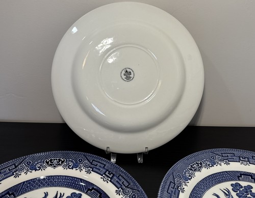 3 Vintage Churchill Blue Willow Dinner Plates Staffordshire England Georgian 10" - Picture 7 of 13