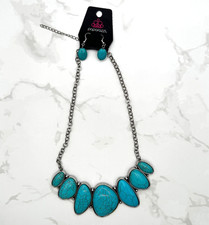 Vintage Paparazzi Turquoise Statement Necklac...