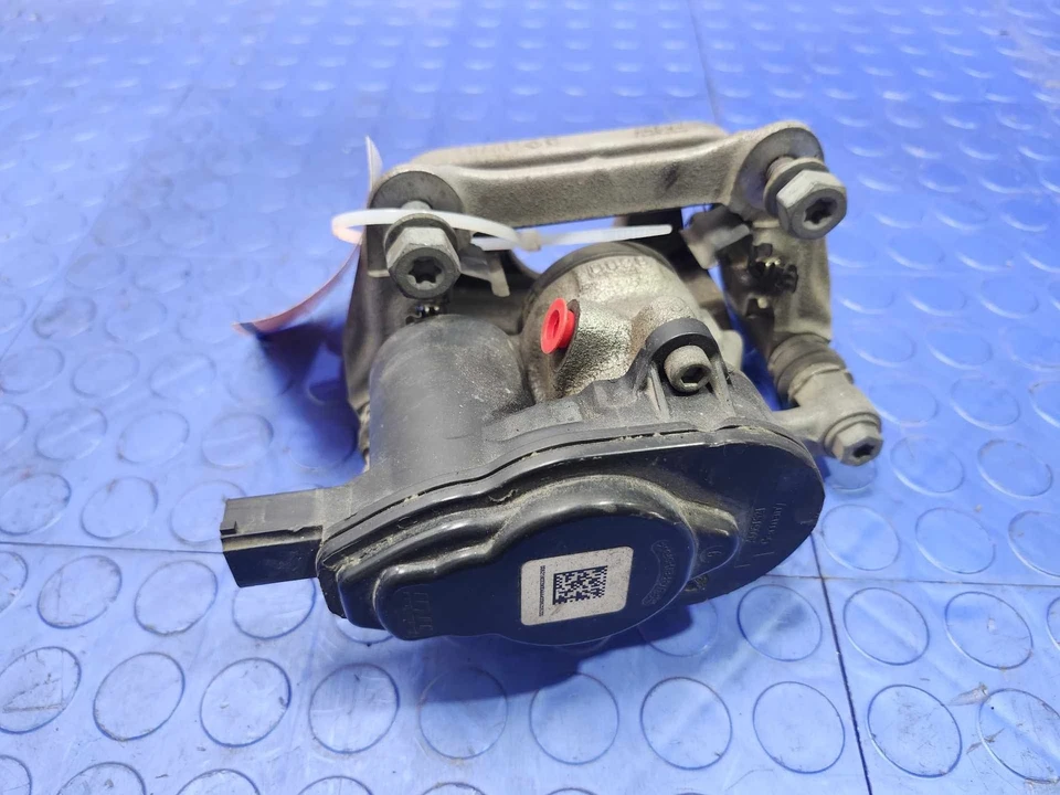 Conjunto de pinza de freno trasera Jeep Renegade 15-23 lado derecho del pasajero OEM Foto 4 de 4