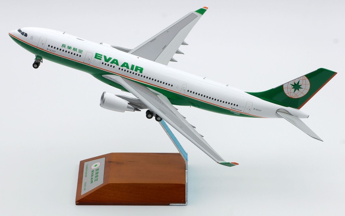 1:200 JC Wings Eva Air Airbus A330-200 B-16307 Diecast