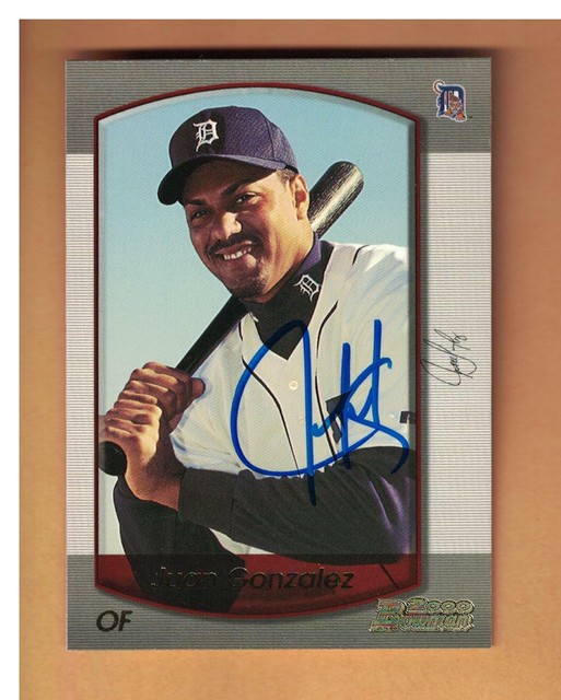Juan Gonzalez AUTOGRAPHED 2000 BOWMAN BASEBALL CARD SIGNED DETROIT