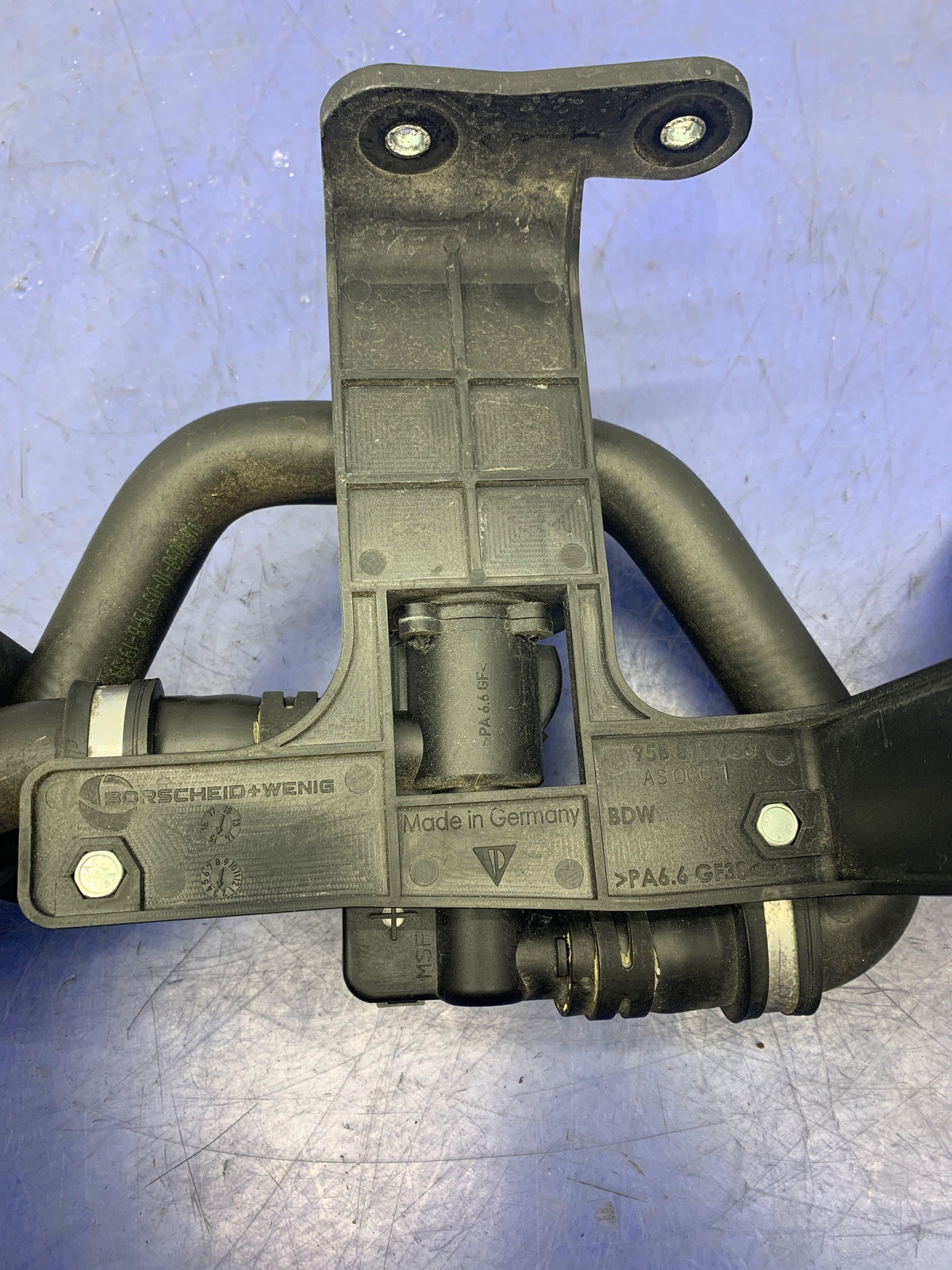 2015 - 2018 PORSCHE MACAN 95B OEM HEATER CONTROL VALVE SOLENOID 