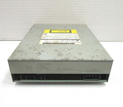 Vintage AppleCD 24X ATAPI CD-Rom Drive CR-585-C with Caddy 618