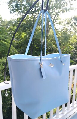 COACH ハンドバッグ ライトブルー Coach F3499 Sky Blue Taxi Leather Tote w/Dog Leash Closure | eBay